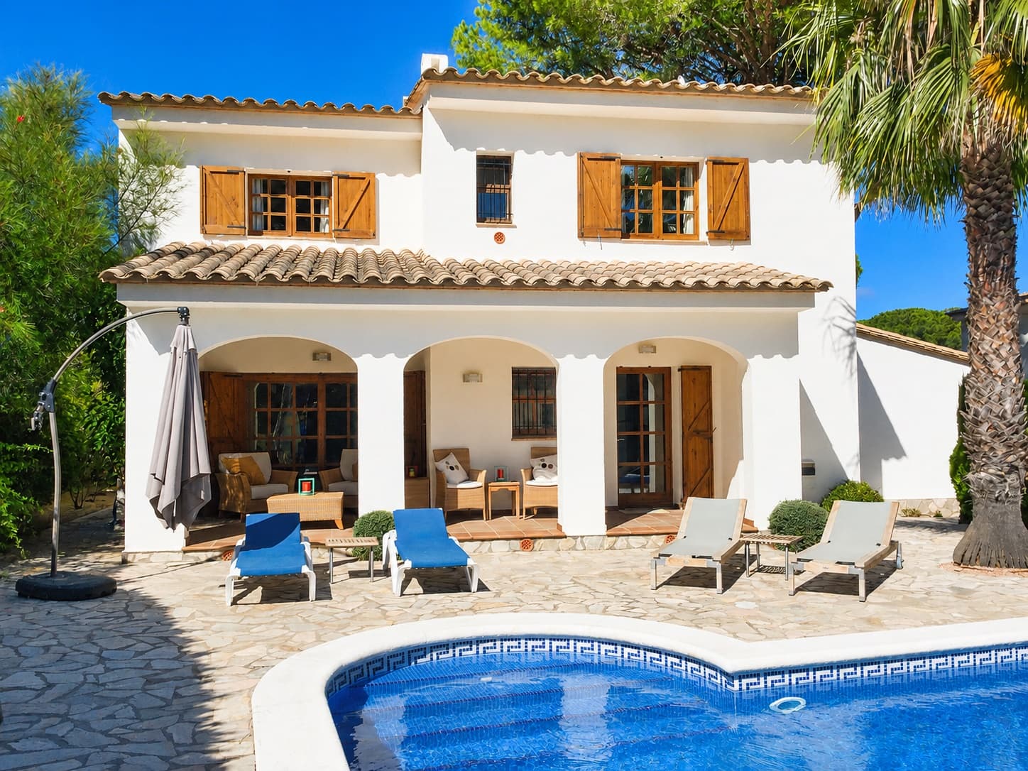 Beautiful villa with pool in Calonge